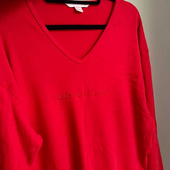 VINTAGE Victoria's Secret red embroidered nightdress - Picture 2 of 8